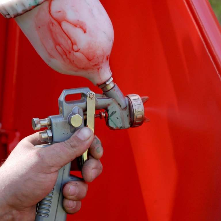 Malowanie pistoletem natryskowym