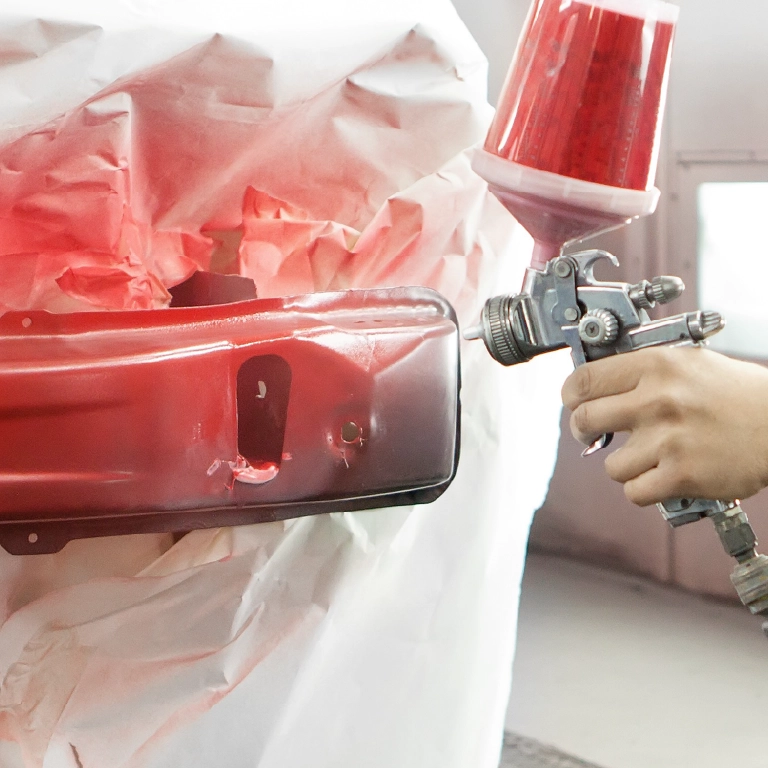 Malowanie plastikowej części karoserii