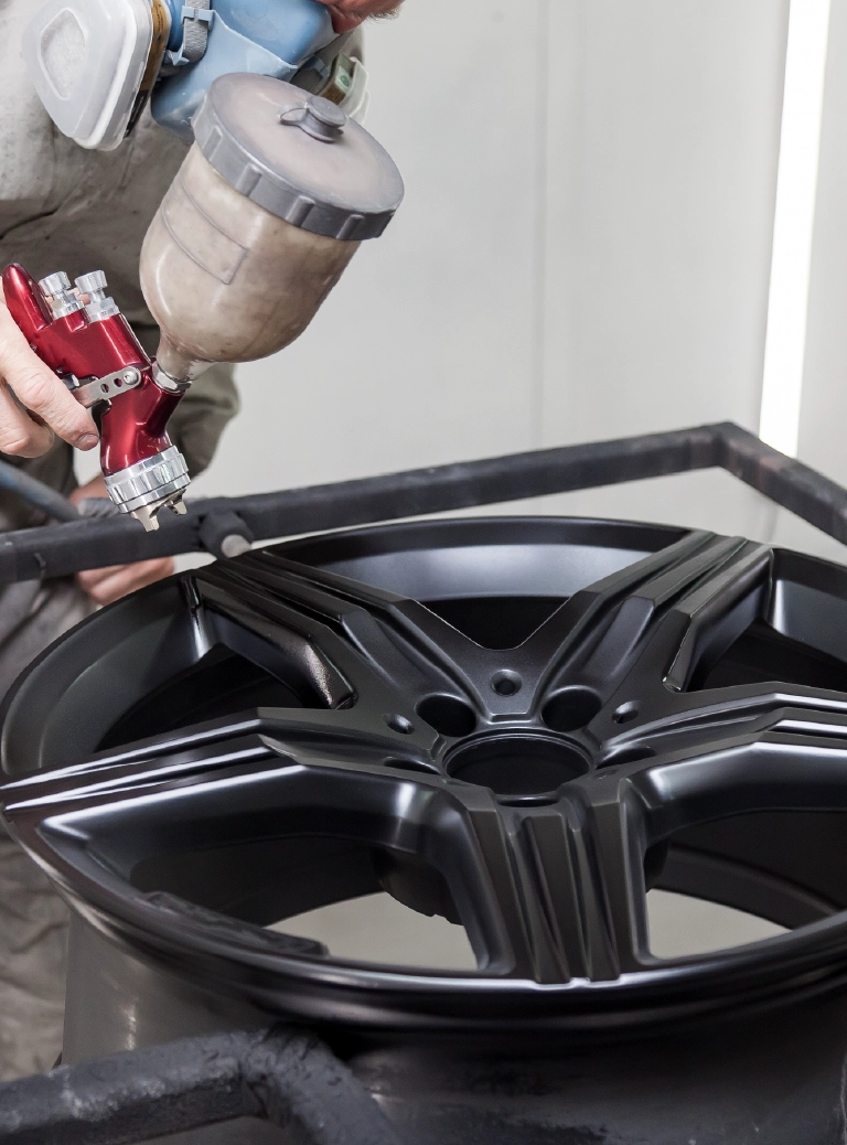 Malowanie aluminiowej felgi